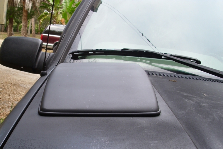 Cowl induction 6.5 td 010.JPG Cowl induction 6.5 td 010.JPG
