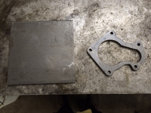 finishedflangenexttoplate.jpg finishedflangenexttoplate.jpg