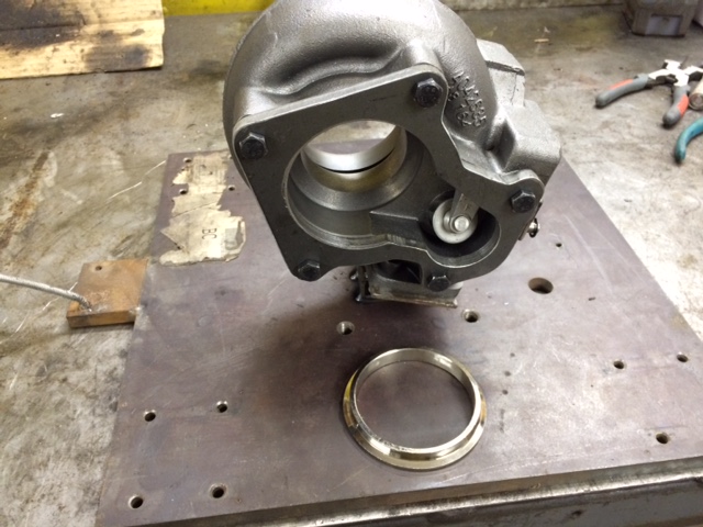 housingflangevbandonfixture3.jpg housingflangevbandonfixture3.jpg