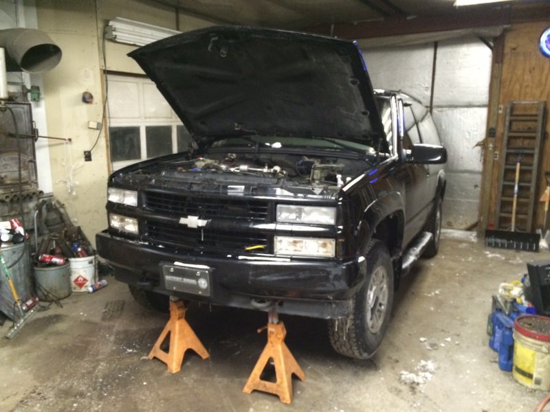 Tahoe on stands.jpg Tahoe on stands.jpg