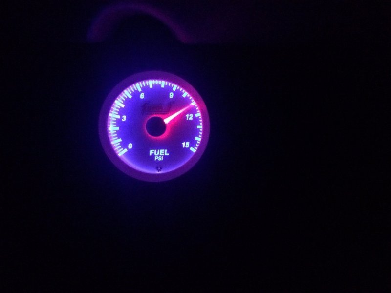 Fuel Pressure Gauge illum.jpg Fuel Pressure Gauge illum.jpg