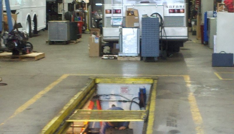 motorhome pit 1.jpg motorhome pit 1.jpg