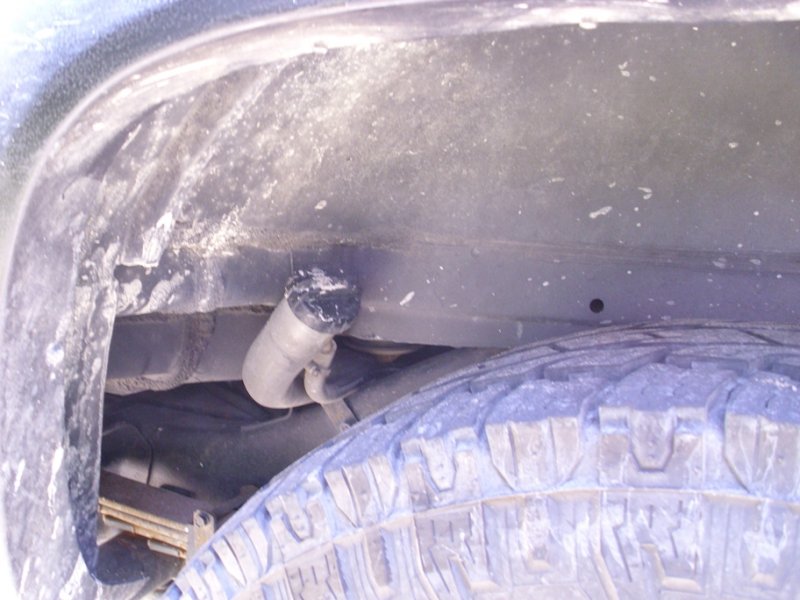 1999 GMC BURB K2500 DIESEL 007.JPG