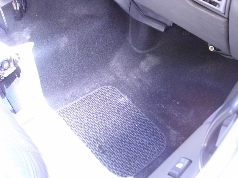 1999 GMC BURB K2500 DIESEL 015.JPG