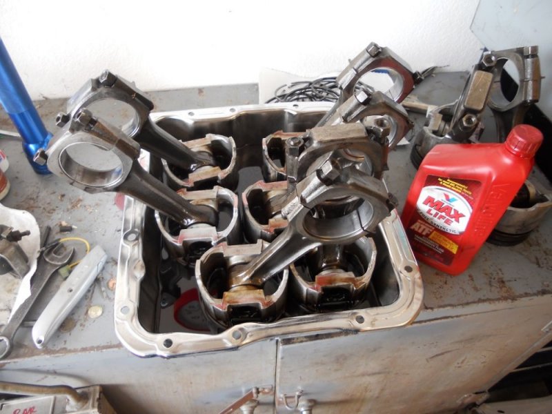 pistoncleaning.jpg pistoncleaning.jpg