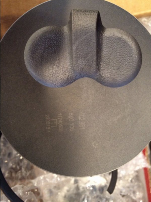 Piston.jpg Piston.jpg