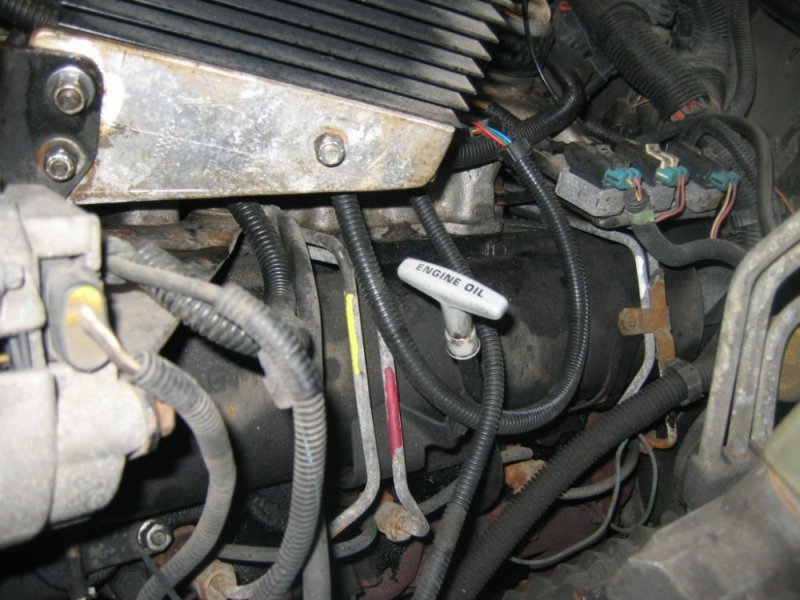 1995 Tahoe intake 007.JPG