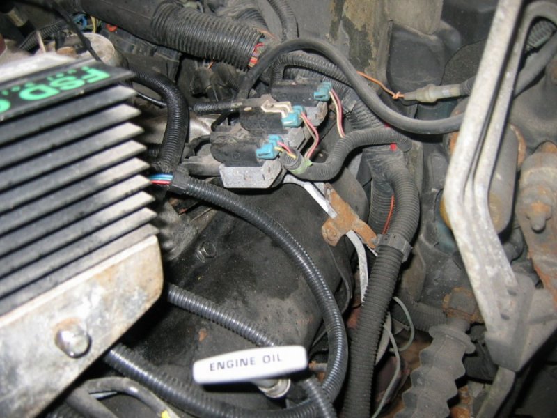 1995 Tahoe intake 008.JPG