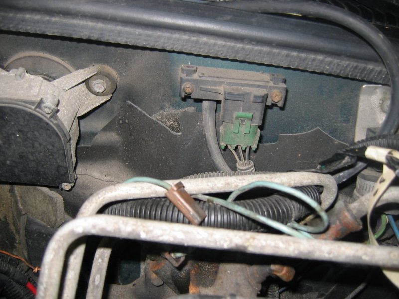 1995 Tahoe intake 015.JPG