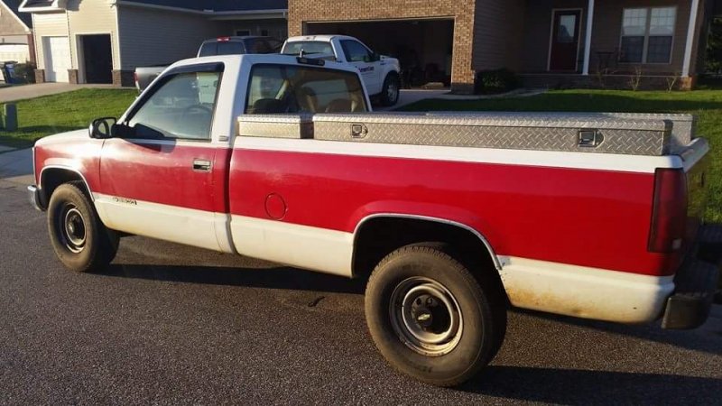 truck pic 1.jpg truck pic 1.jpg