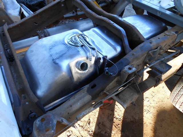 97 Sierra Fuel upgrades 013_sml.jpg