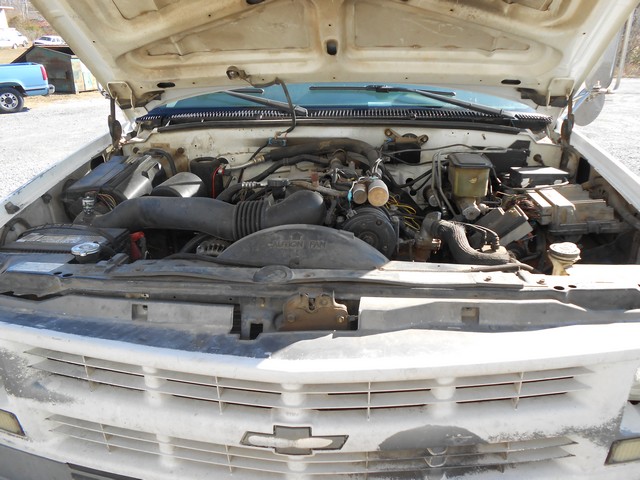2001 C3500HD 005_sml.jpg