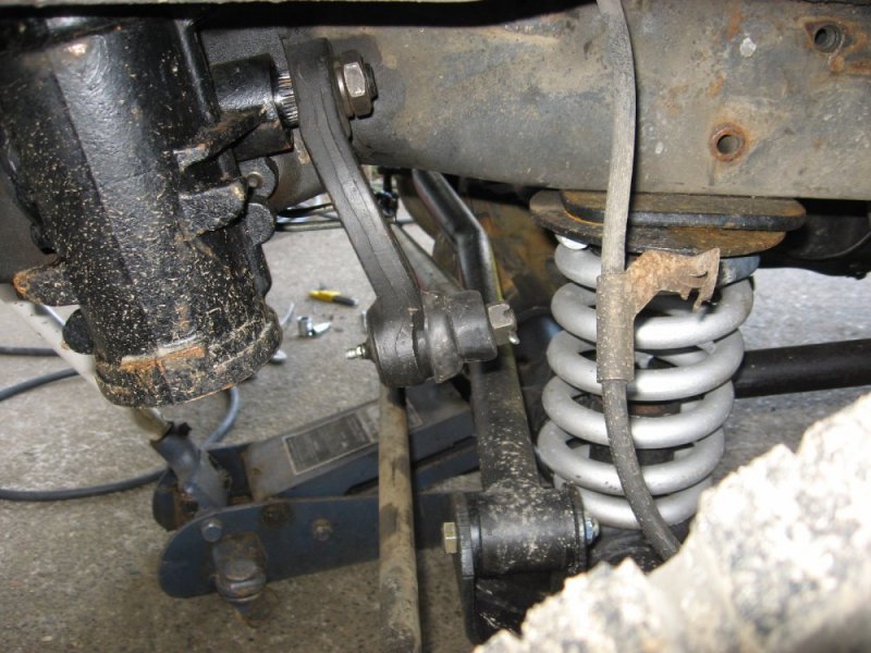 Axle Drivers side view of pitman arm.jpg