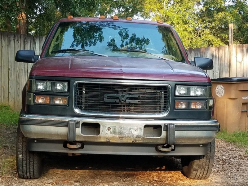 1995 K2500 Silverado Front view.jpg