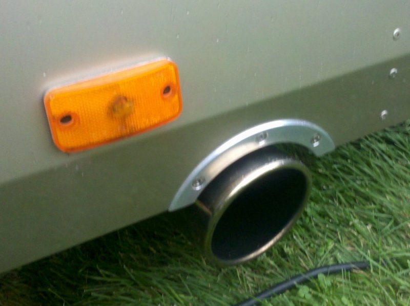 exhaust tip 1.jpg