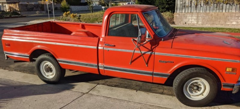 Profile.jpg Profile.jpg