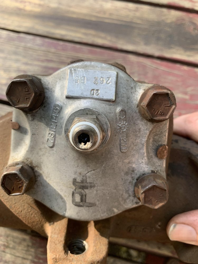 Gear 2.jpg